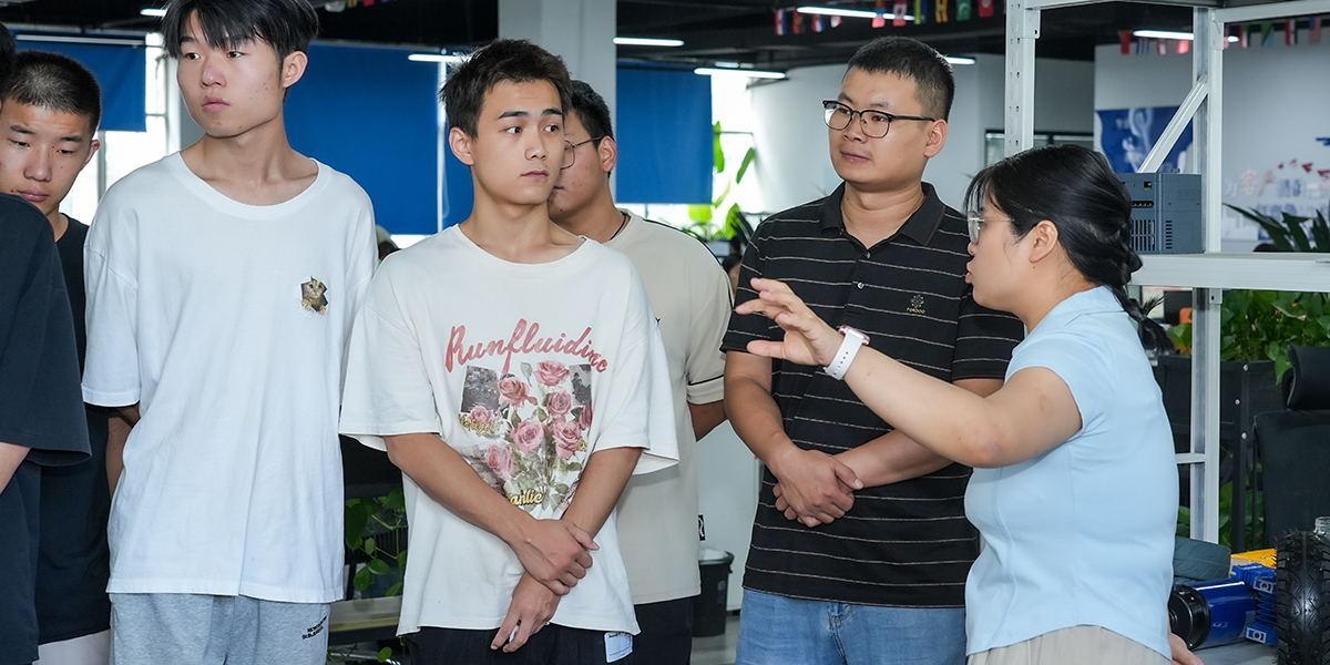 XspireBot Launches Special Activities to Visit Enterprises and Expand Job Opportunities